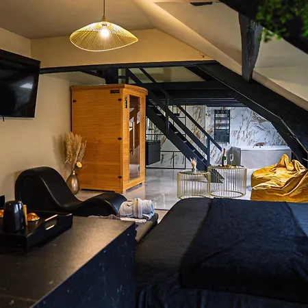 La Marble - Balneo & Sauna Анже