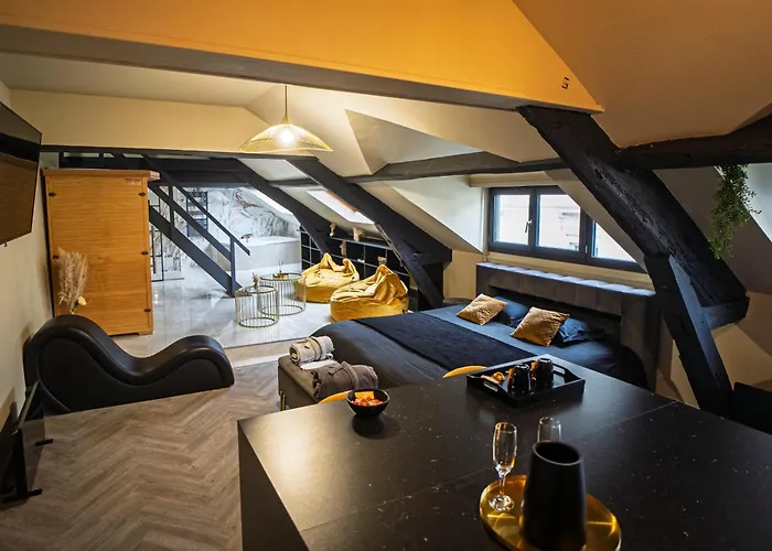 La Marble - Balneo & Sauna Appartement